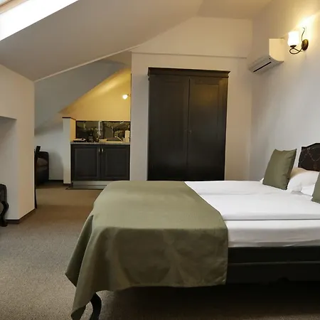Center Aparthotel